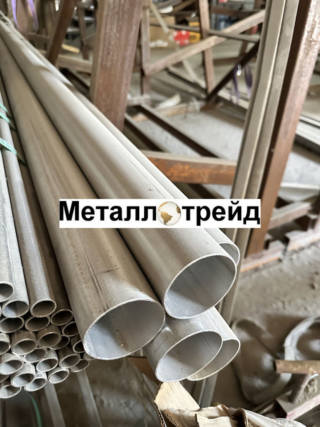 Труба нержавеющая электросварная AISI 304 (08Х18Н10) 60x30x2 мм 6000 Труба нержавеющая электросварная AISI 304 (08Х18Н10) 60x30x2 мм 6000