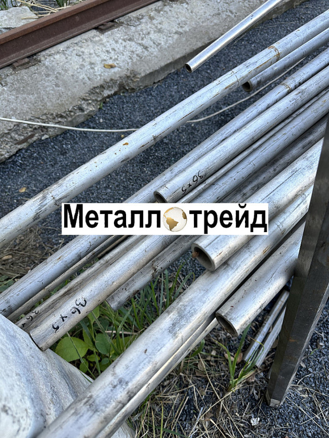 Труба нержавеющая электросварная AISI 304 (08Х18Н10) 33,7x3 мм 6000 Труба нержавеющая электросварная AISI 304 (08Х18Н10) 33,7x3 мм 6000