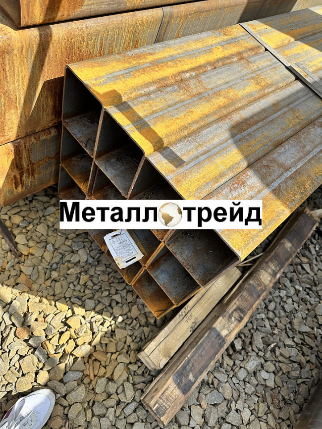 Труба бесшовная 152х22 мм